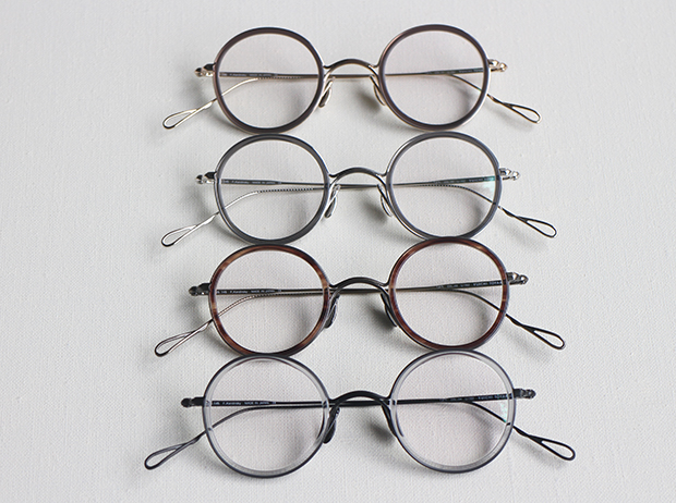 YUICHI TOYAMA. (ユウイチトヤマ) 小ぶりなラウンドメタルフレーム ”U