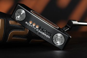 スコッティ・キャメロンの25年以上愛される素材を称えるホリデー