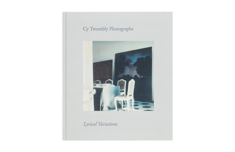 Cy Twombly Photographs: Lyrical Variations - Cy Twombly | moom