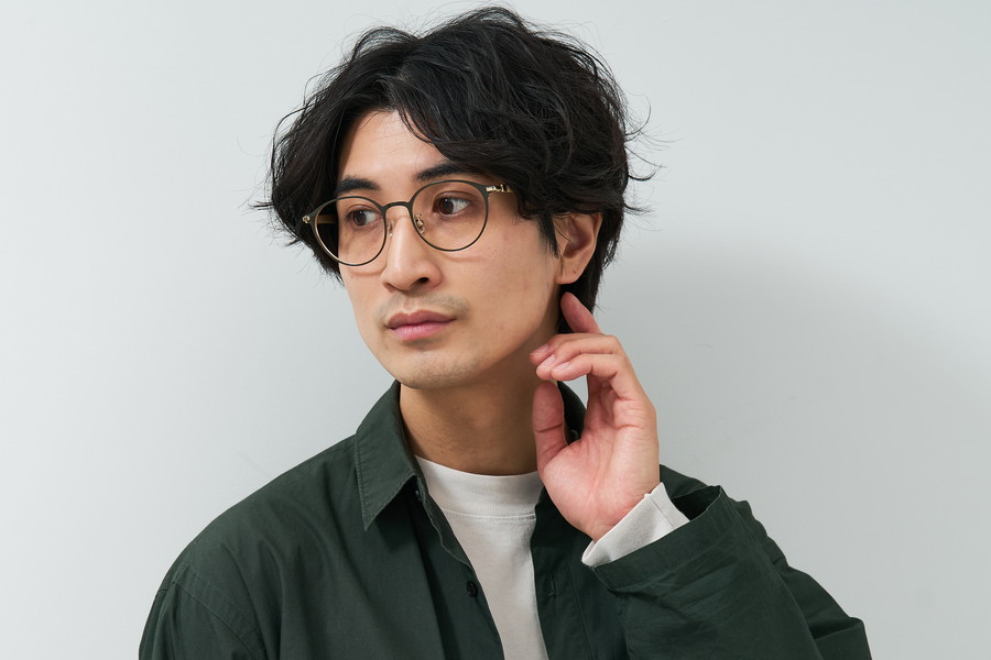 ベーシック＆トレンド感のあるコンビフレーム/CLASSIC[中顔面短縮みえ