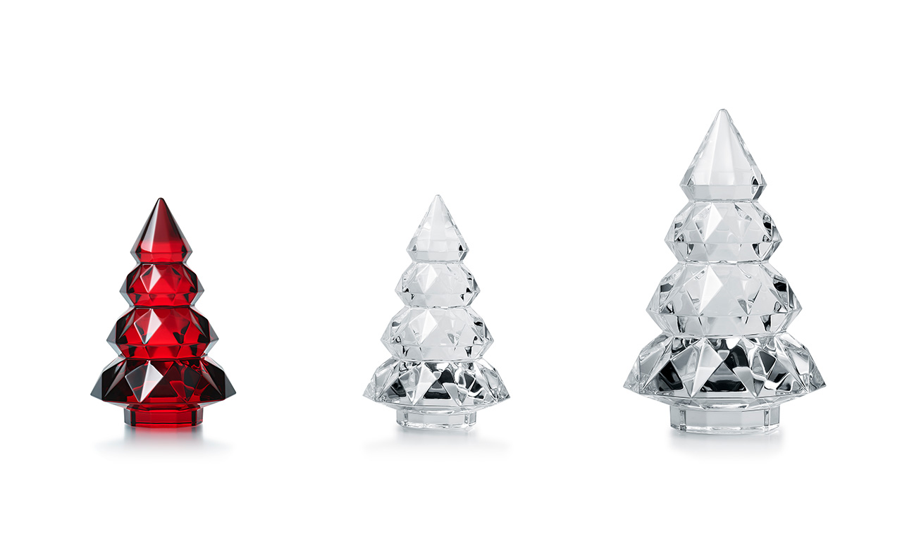 クリスマスにふさわしいラグジュアリーな輝きを放つバカラのホリデー