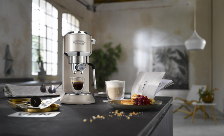 スチーム管の改良によりフォームミルクがよりきめ細かく滑らかになった