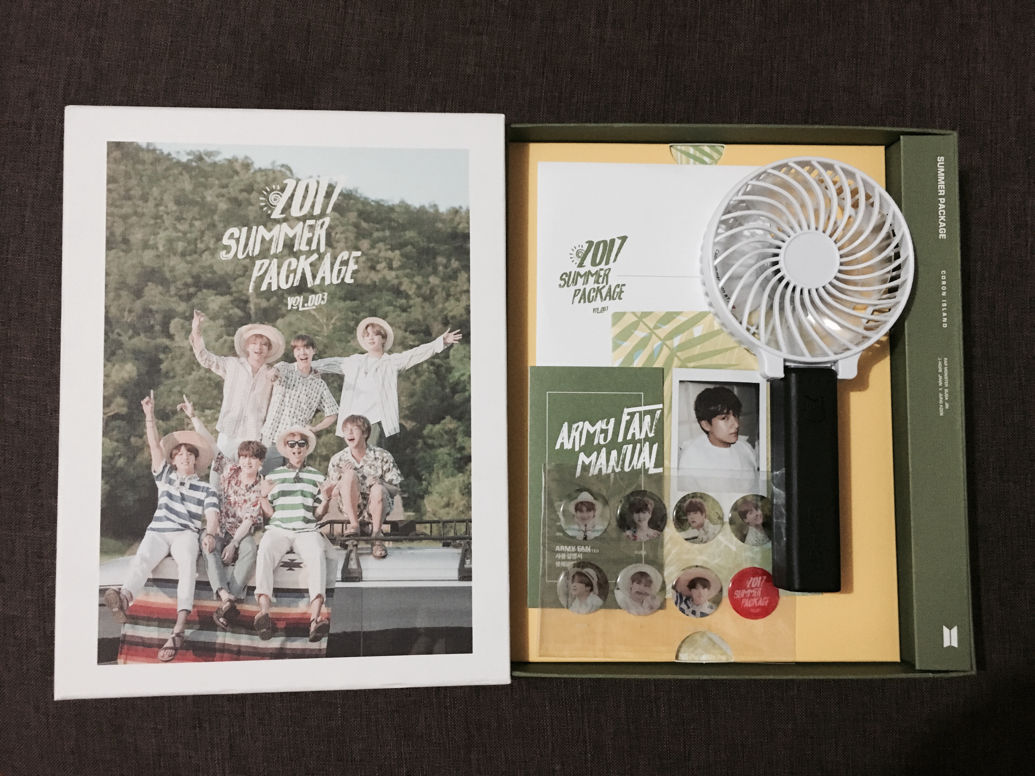What's Inside The BTS Summer Package Volume 3 – strawbeRHIZ