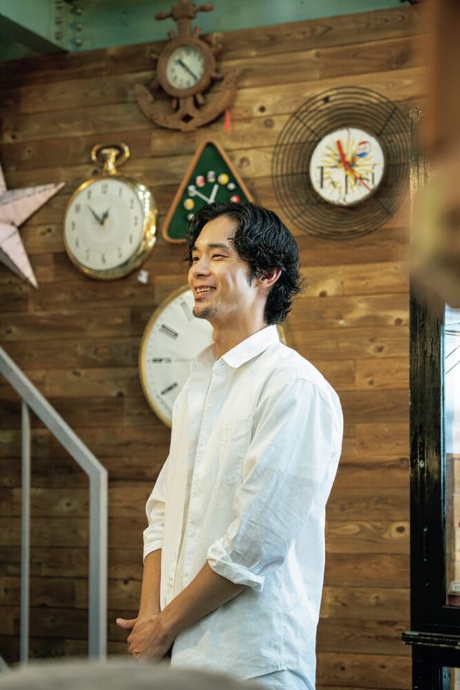 ヴィンテージのウォールクロックで空間がぐっとカッコよくなる。 | Dig