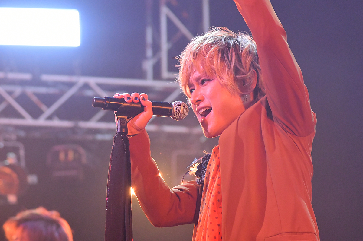 中島卓偉、VIVA LA BIG SUNSHINE TOUR～No.2 BIG SUNSHINE & BAD SPEED