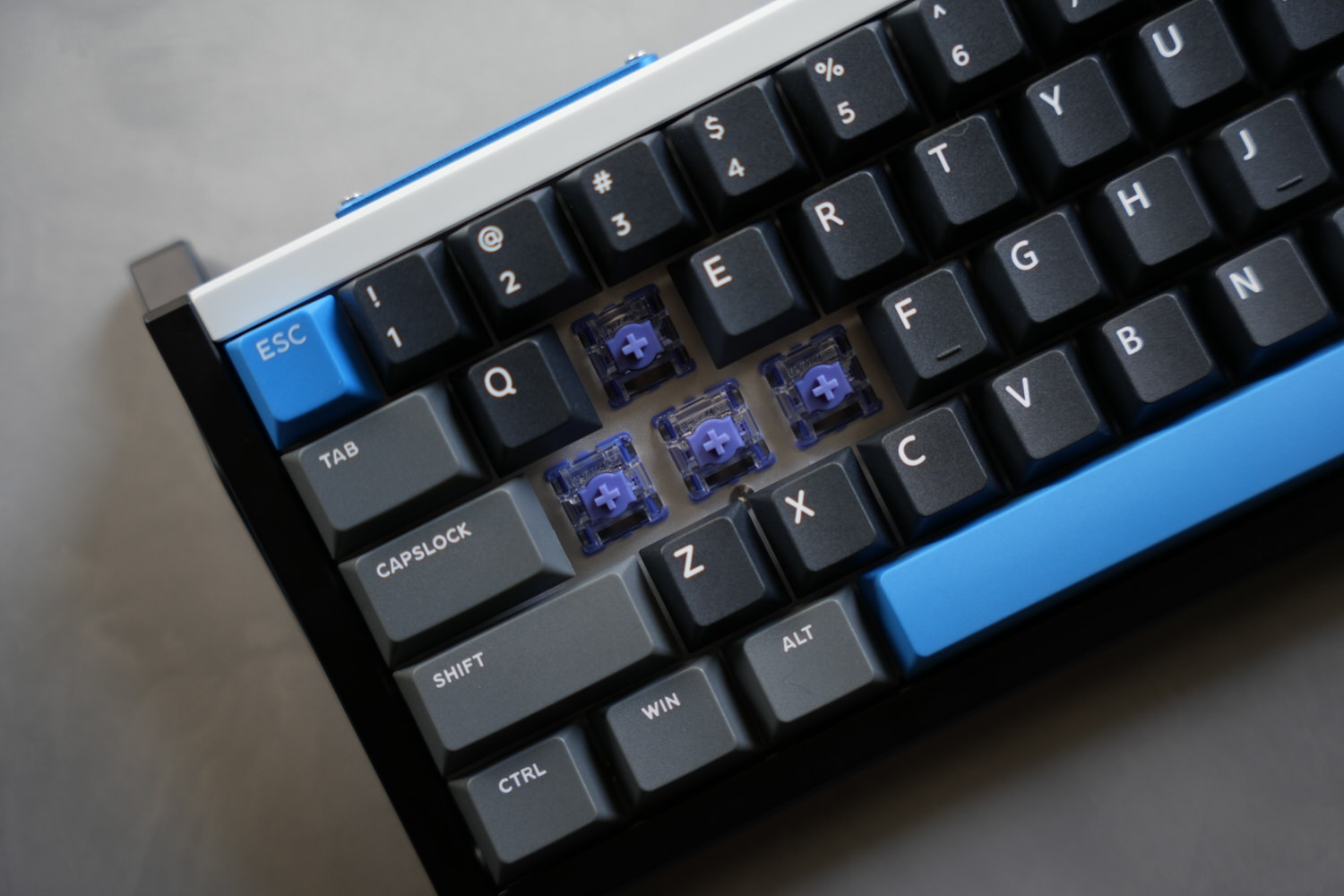 IQUNIX EZ60/EZ63 – DPQP