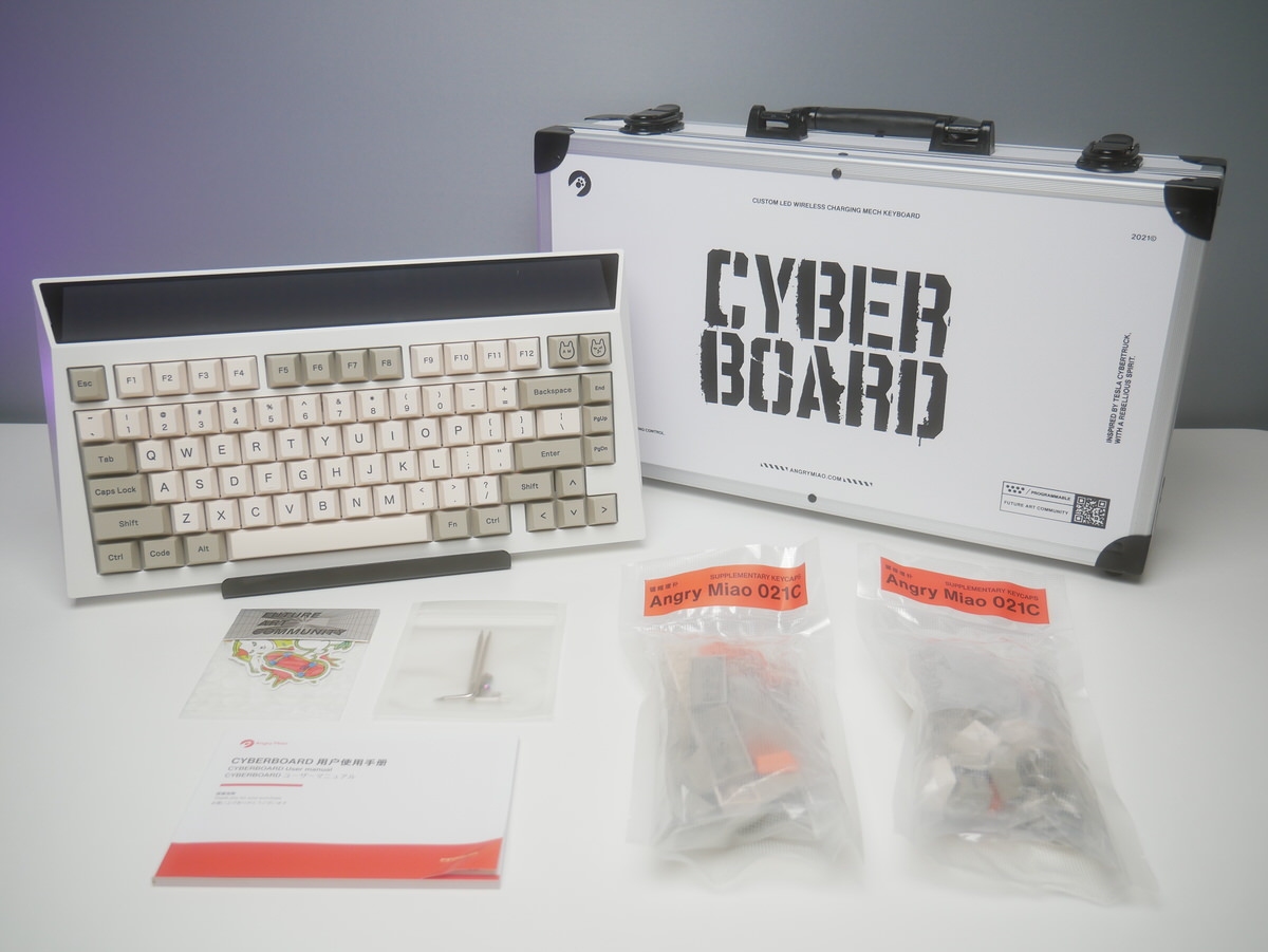 Angry Miao CYBERBOARD R3」レビュー。とにかく所有欲が満たされる