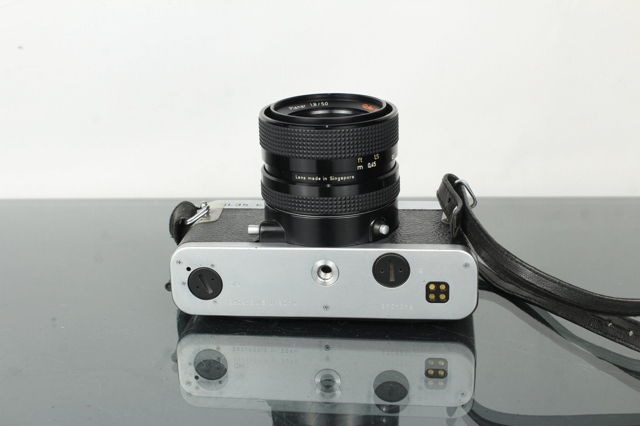 Rolleiflex SL35 E + Rollei HFT Planar 50mm 1.8 lens – Dutch|Thrift