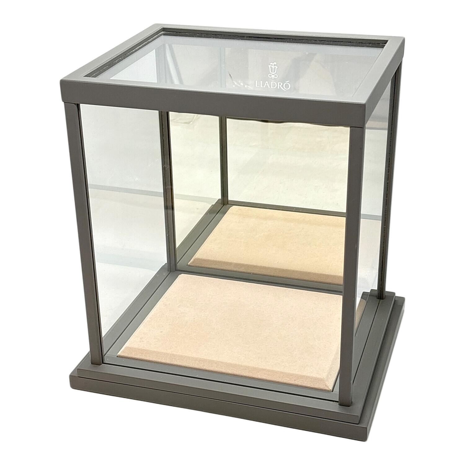 LLADRO (リヤドロ) ガラスケース グレー｜トレファクONLINE