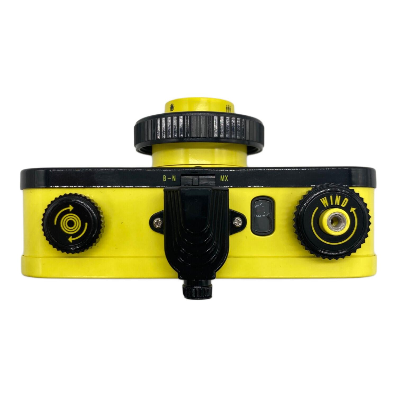 ARMANI EXCHANGE(アルマーニエクスチェンジ)×Lomodraphy(ロモ