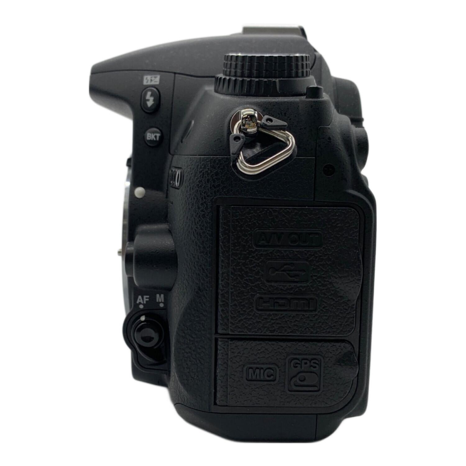 Nikon (ニコン) デジタル一眼レフカメラ D7000 ボディ｜トレファクONLINE