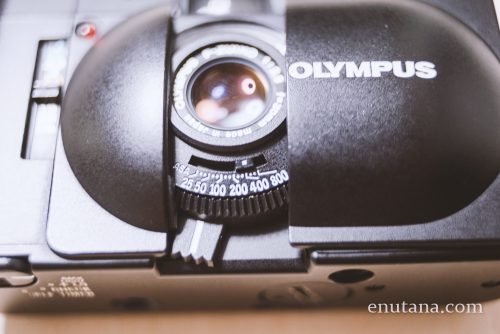 Olympus/オリンパスXA、コンパクトフィルムカメラの金字塔。驚異の35mm