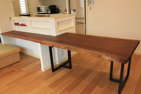 ブビンガ一枚板 ダイニング・カウンター 納品事例|一枚板・無垢