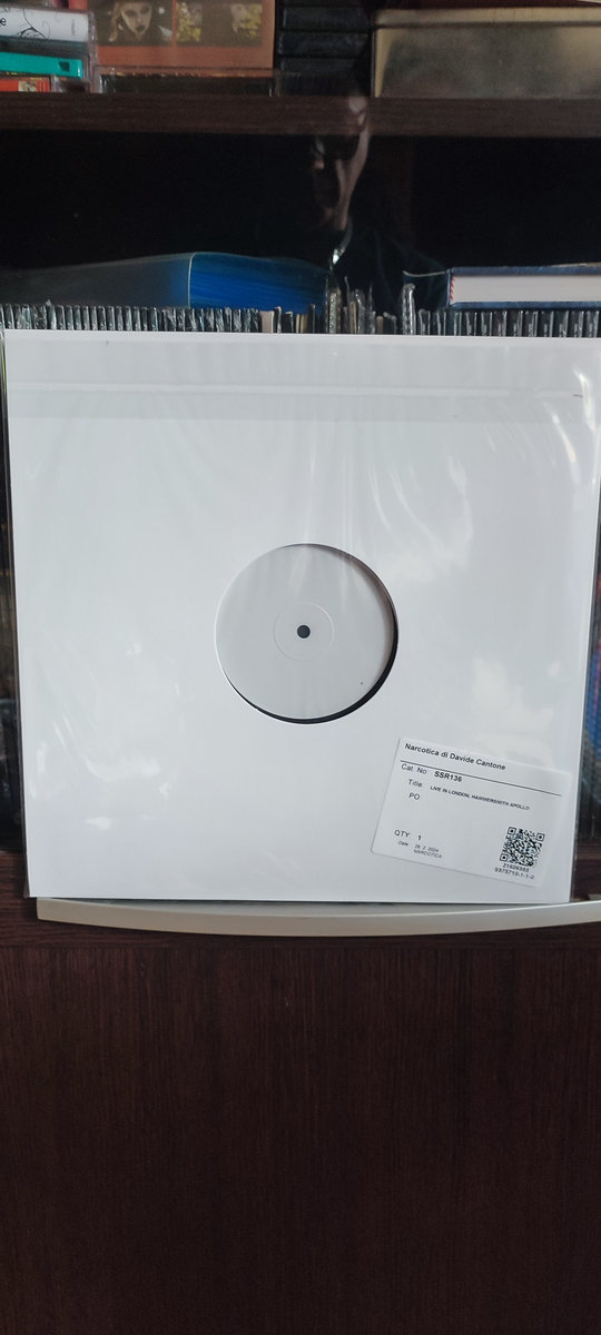 Live in London - Hammersmith Apollo | LILI REFRAIN