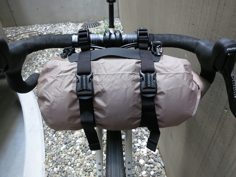 バイクパッキング用 フロントバッグ 