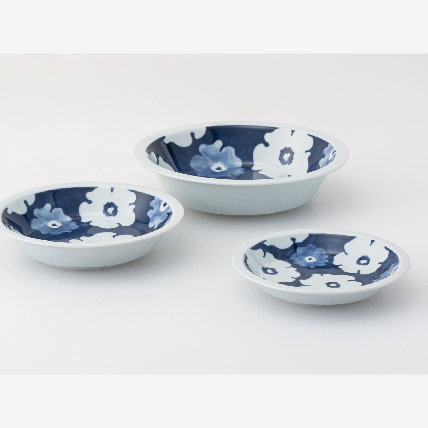 Price Gift｜藍花 入れ子皿3枚セット｜西海陶器 | SAIKAI B-SHOP｜西海