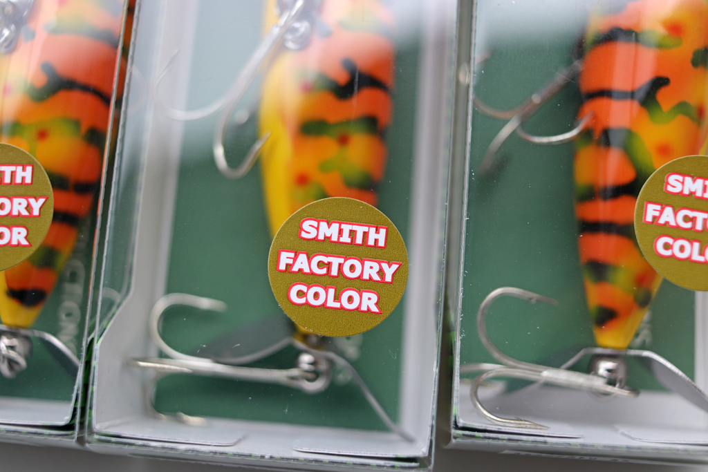 へドン「ウンデッド スプーク – スミス ファクトリー カラー」、入荷が