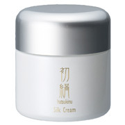 Adan(アーダン) / 初絹 ピュアレスト・シルククリームの公式商品情報