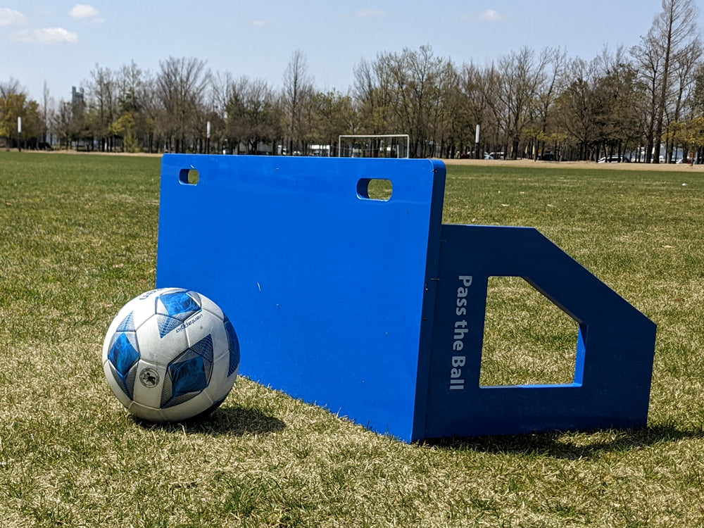 壁打ちリバウンダー《G》グラウンダーのパス＆コントロールを極める