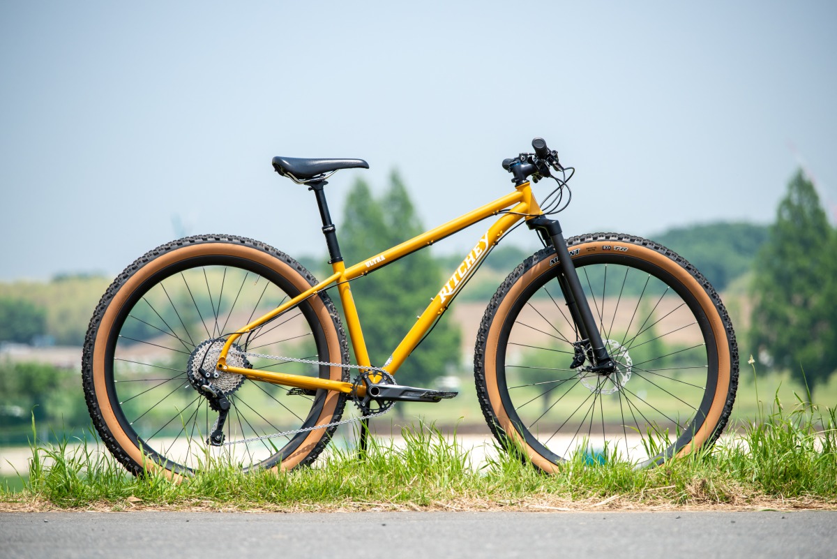 リジッドフォークを再考！ Ritchey「P-29er」×Grunge「カーボンDisc1.5