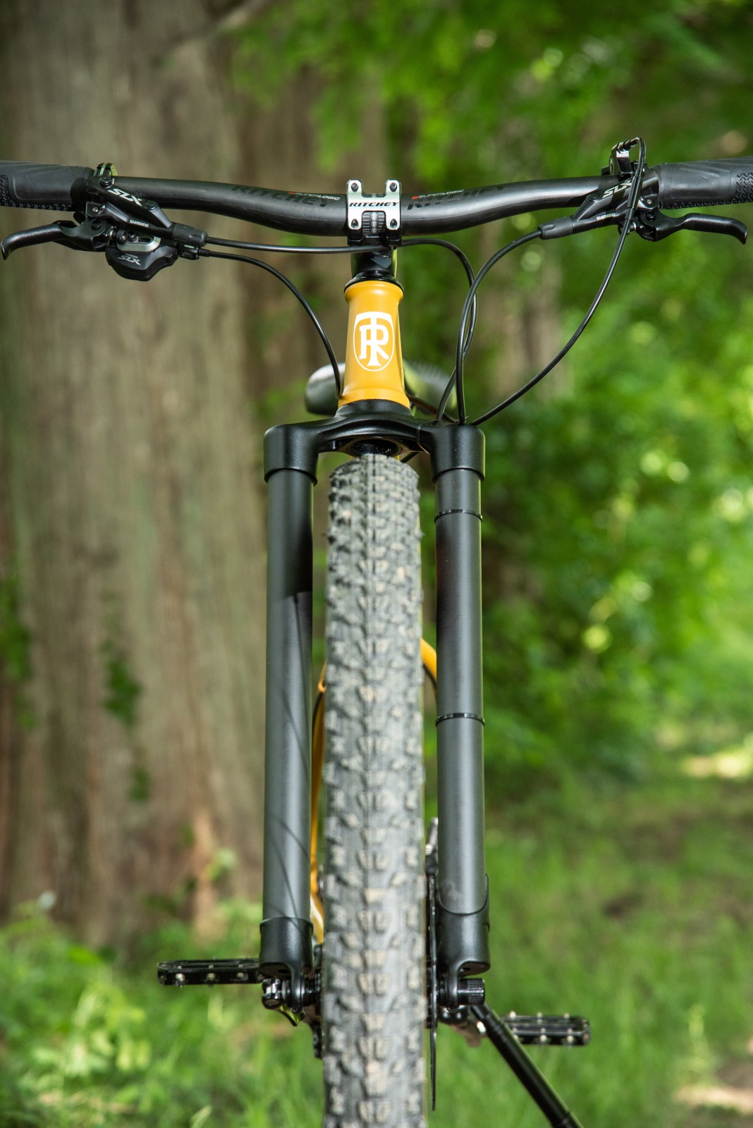 リジッドフォークを再考！ Ritchey「P-29er」×Grunge「カーボンDisc1.5