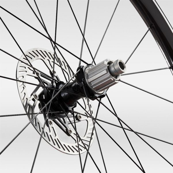 カンパニョーロから新製品グラベル用ホイール「レバンテ」登場