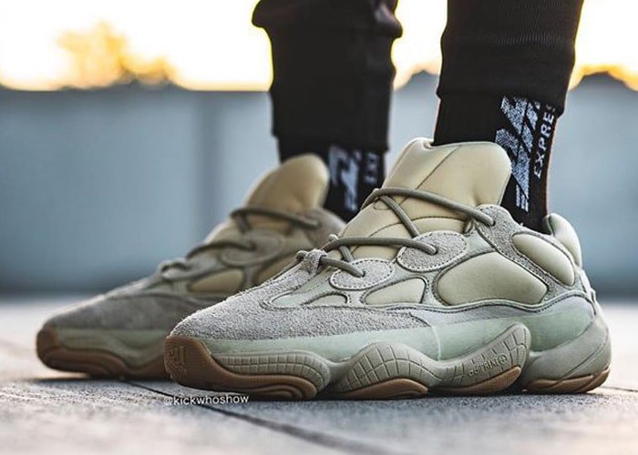 アッパーの素材を刷新した イージー 500 ストーン が登場！2019年11月