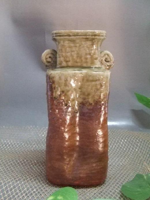 信楽焼】四角耳付花入れ 花入 花器 花瓶 nha-033 | JTBのふるさと納税