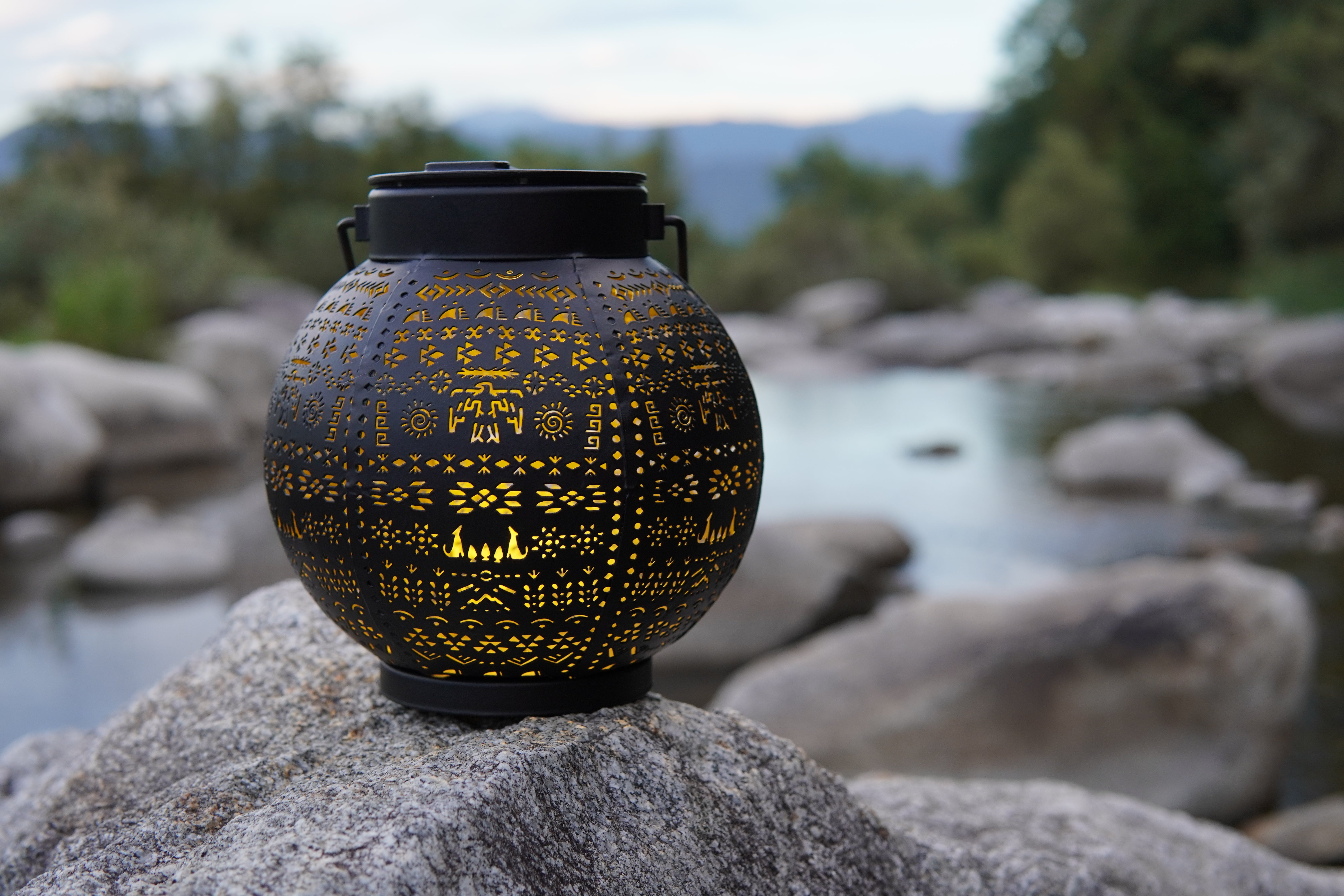 ナバホ柄 LEDランタン｜FUTURE FOX – FUTURE FOX-OUTDOOR