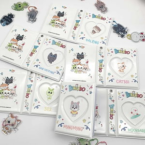 ボイネク グッズ