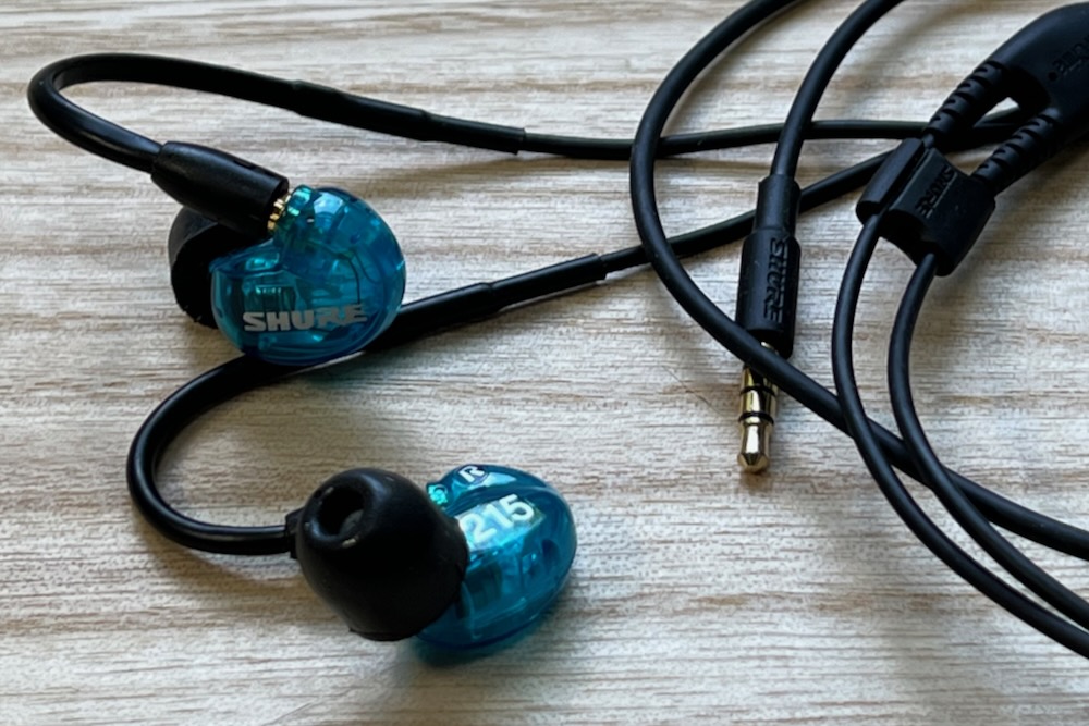 SHURE AONIC 215レビュー・ゲーミングイヤホンとしても最適なモニター