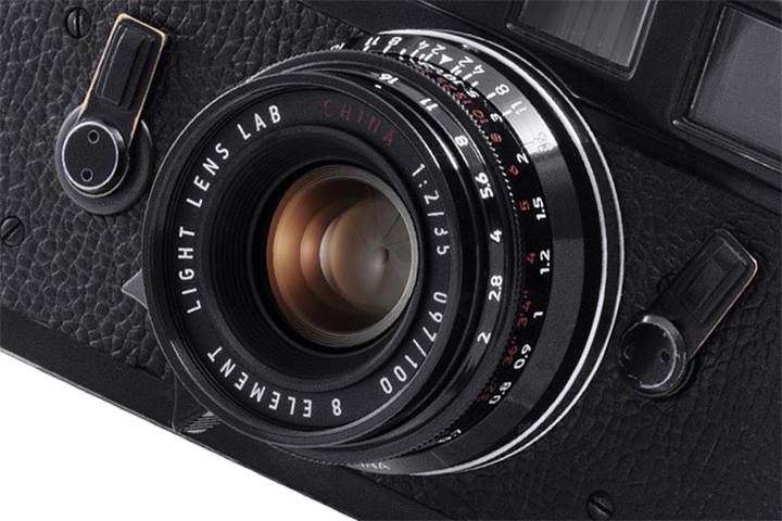 ライカ伝説のレンズを再現した“周八枚”に限定100本の特別モデルが登場