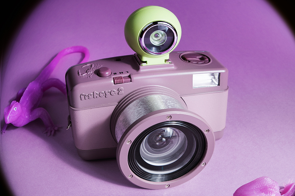 ロモグラフィーの魚眼レンズ付きフィルムカメラに新色登場「Fisheye No