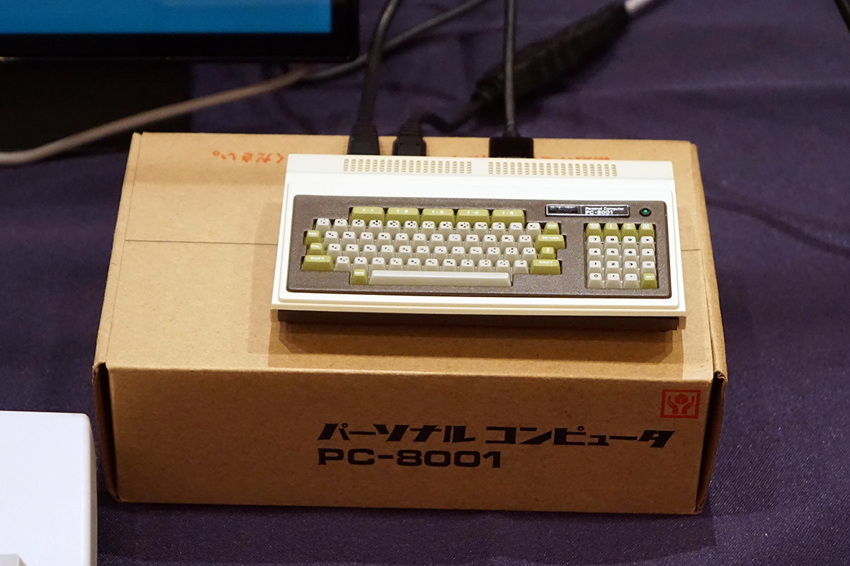 このレトロ感…ちゃんとBASICで動くし！ NEC初の本格パソコン「PC-8001