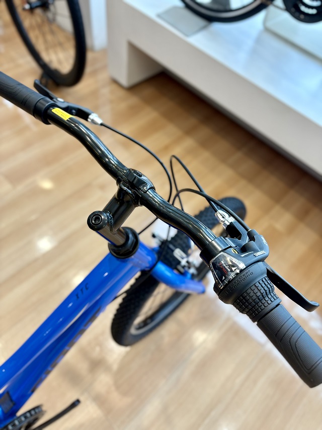 入荷情報】20インチ・キッズバイク ｜ ジャイアントストア今治