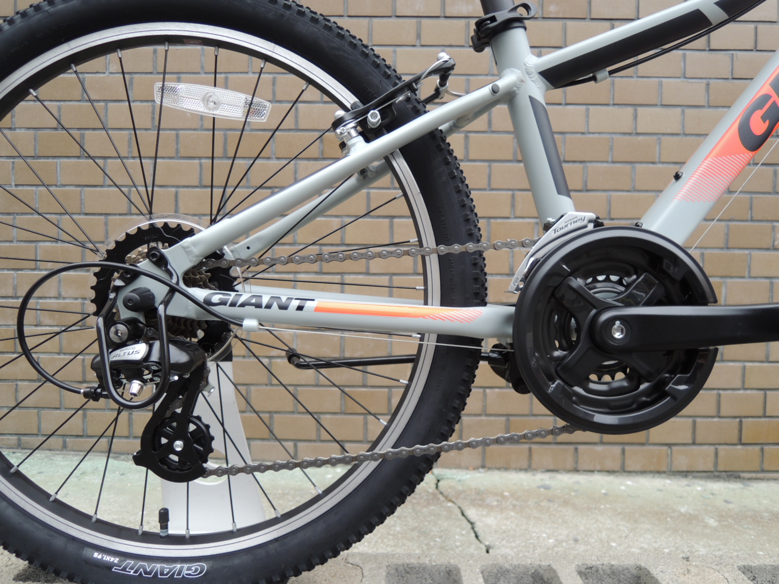 親子でサイクリングにピッタリ♪ジュニア用マウンテンバイク『XTC JR