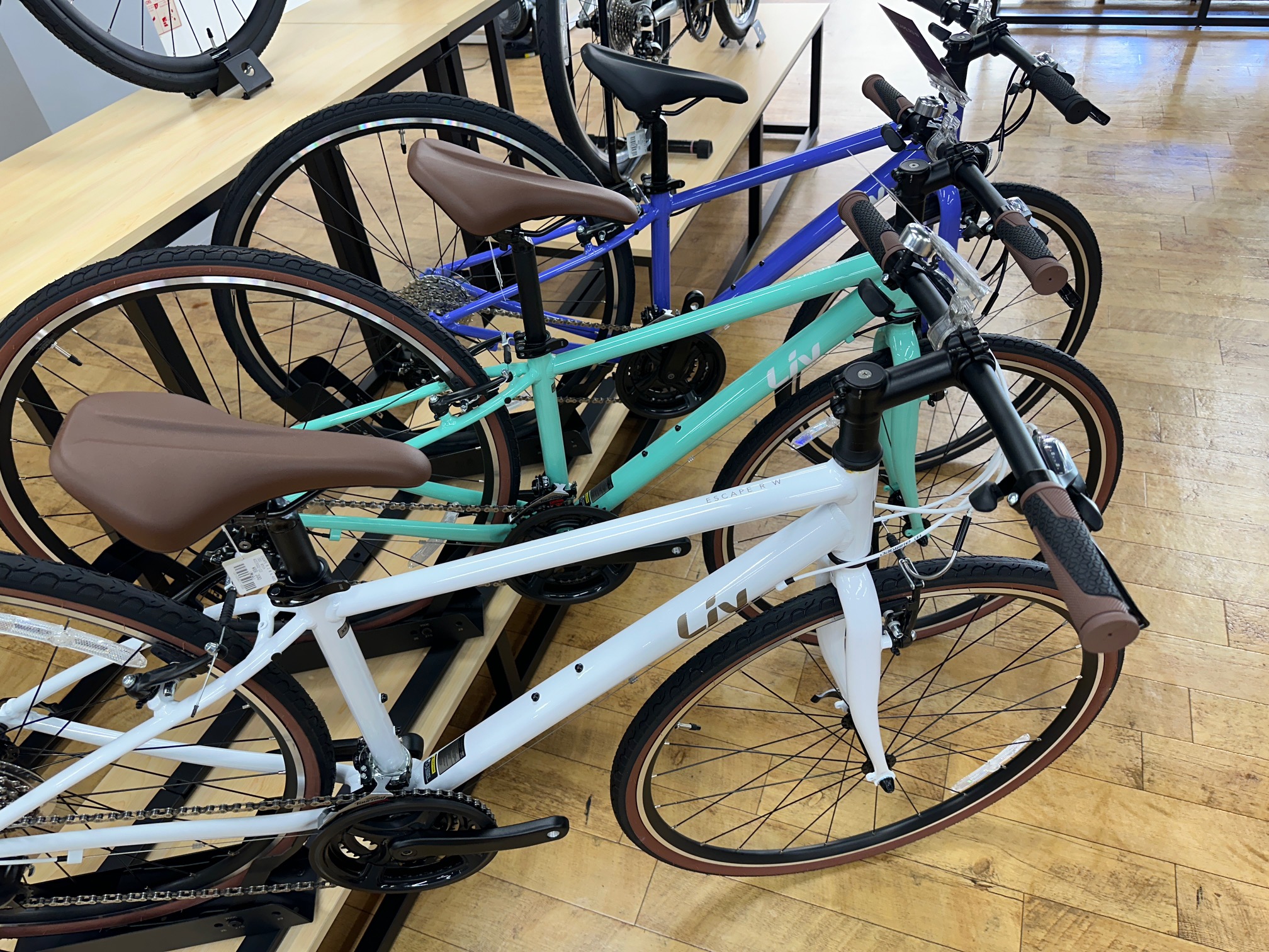 ESCAPE R3とESCAPE R3 Wの新型車両が入荷しました! ｜ ジャイアント