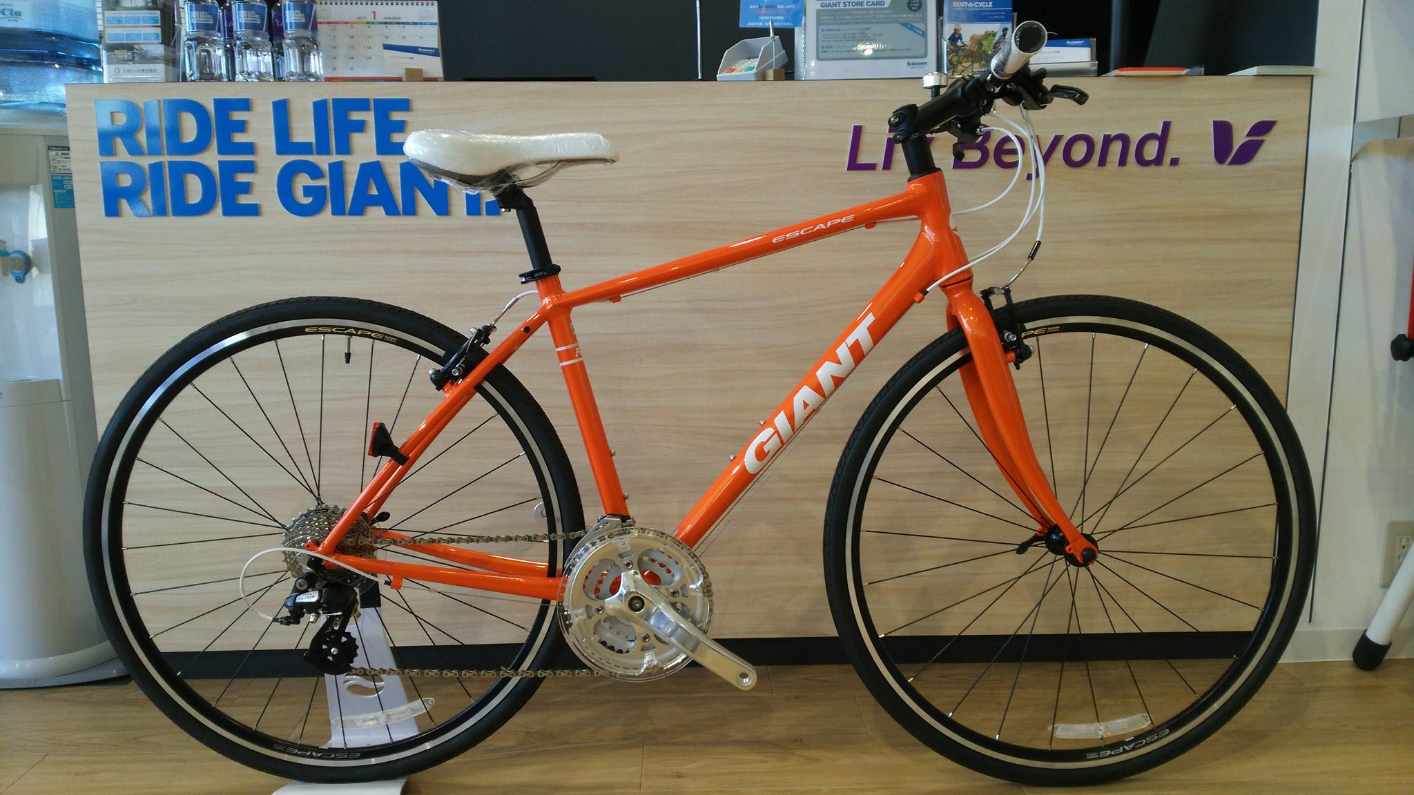 クロスバイク】コスパ最強！GIANTの看板クロスバイク ｜ ジャイアント