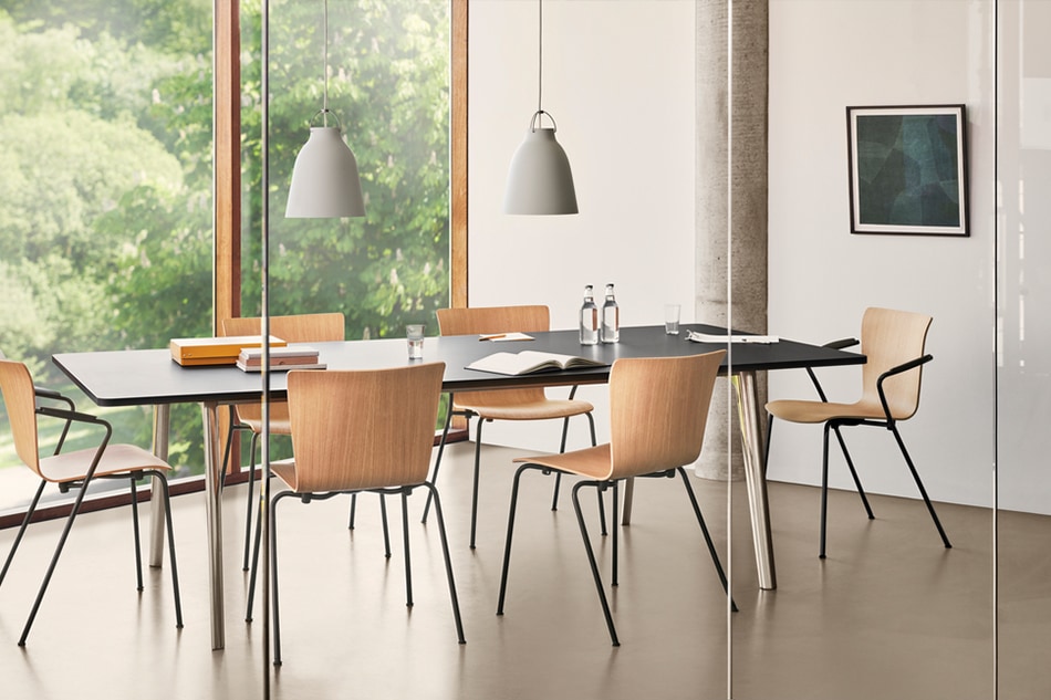 VM111 VICO DUO ARMCHAIR（ヴィコ デュオ アームチェア） / Fritz