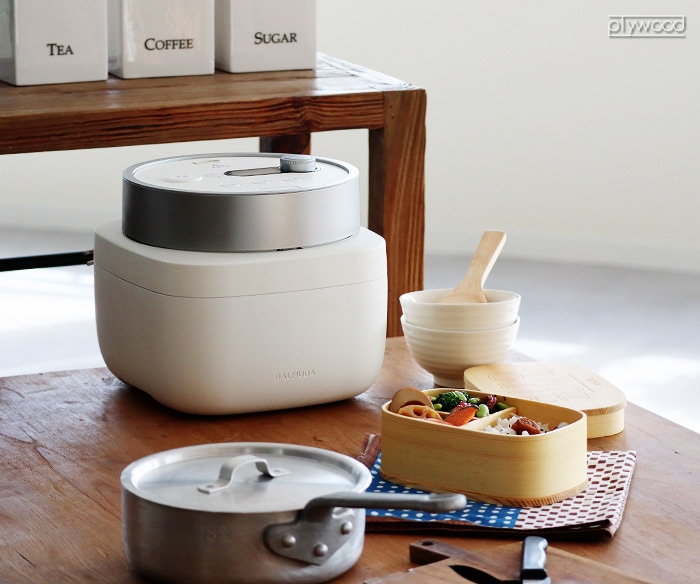 新品 バルミューダ ザ ゴハン 3合炊き 炊飯器 K03A-WH ホワイト