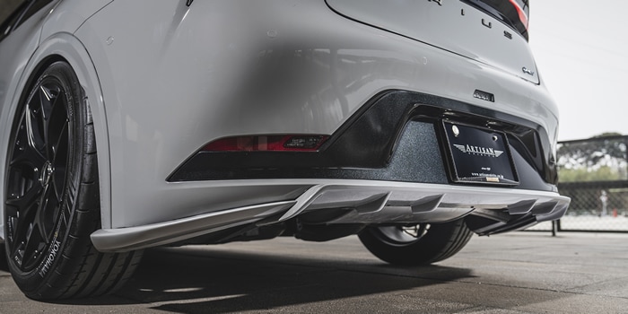 プリウス60系専用 リアアンダーディフューザー ARTISAN SPIRITSを販売