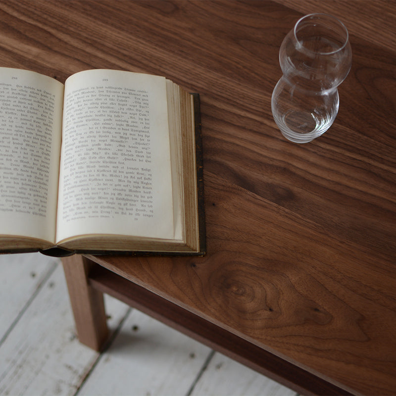 Basic Living Table | オーク/ウォルナット無垢材 | 北欧家具 北欧