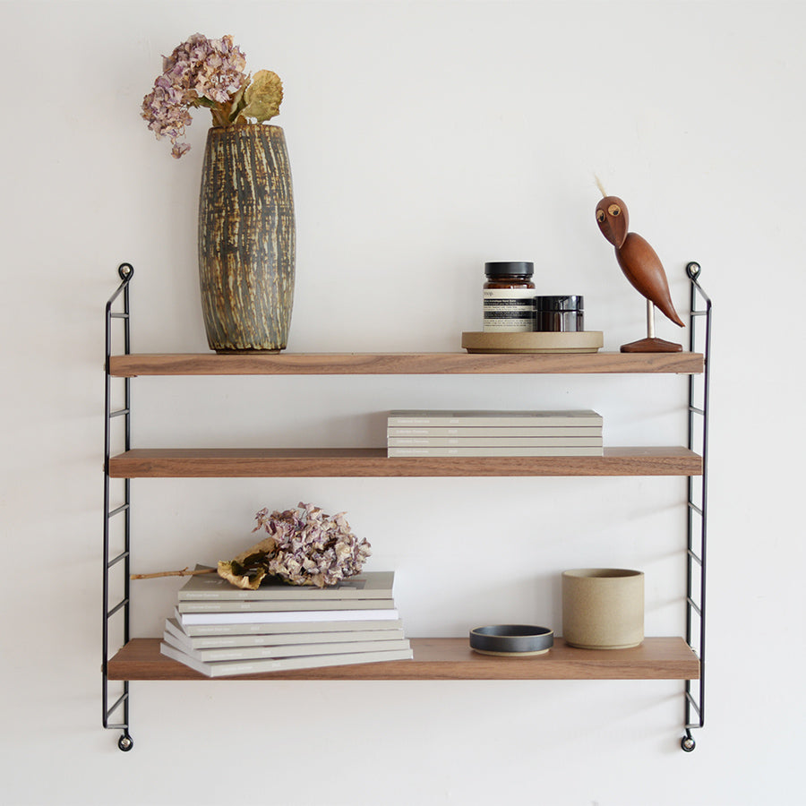 日本代理店】String Pocket スウェーデン製 ウォルナット / ブラック