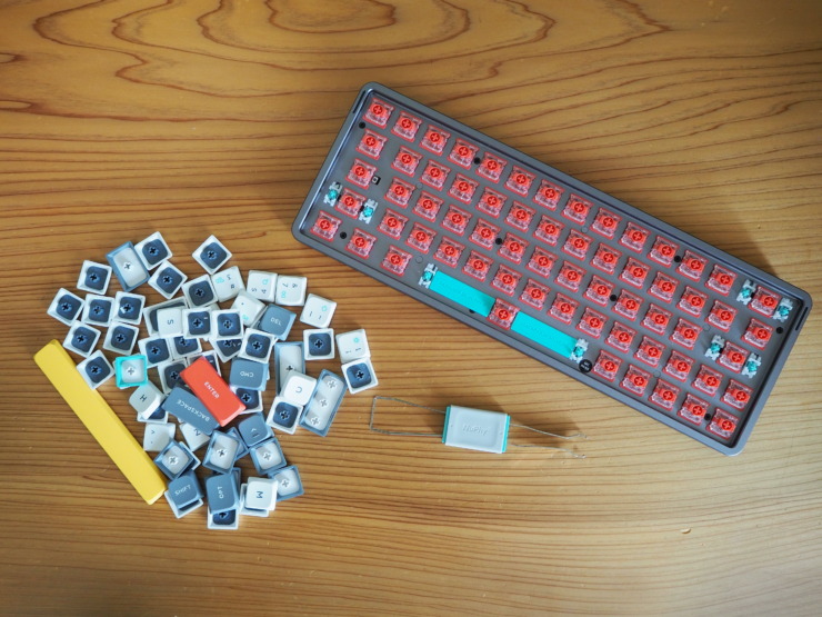 NuPhy カスタマイズ！】キーキャップ・スイッチを交換。Air60 V2がより