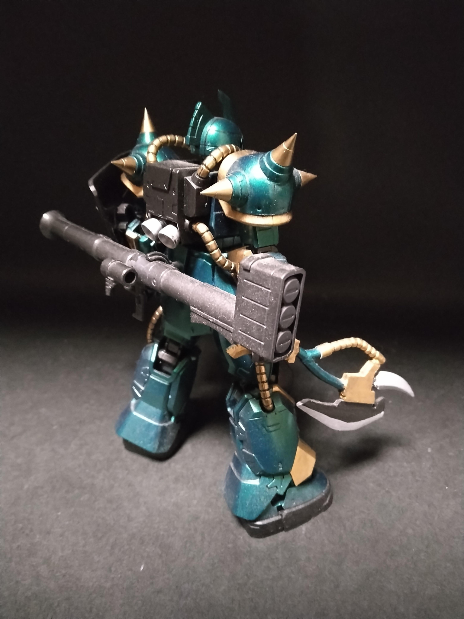 ブグ（ドズル・ザビ専用機）｜にわとりさんのガンプラ作品｜GUNSTA