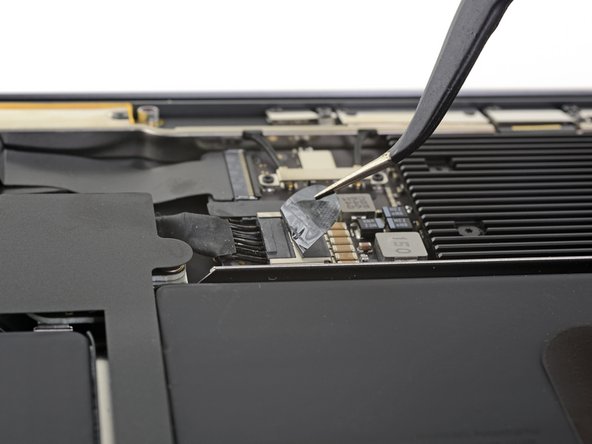 MacBook Air 13インチ Retina Display 2019 ロジックボードの交換