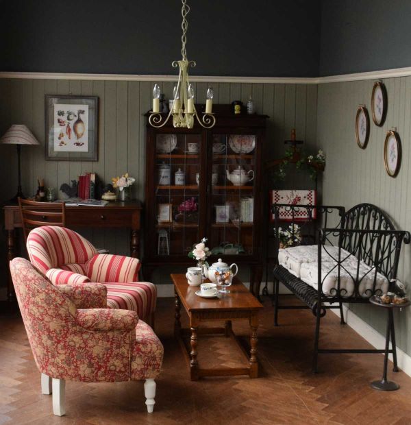 アンティーク風の雑貨、ピンクローズの壁掛けアートフレーム(n7-185