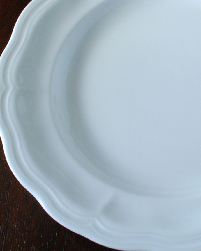 フランスのおしゃれな磁器の食器、ピリヴィッツ社のクィーンアン