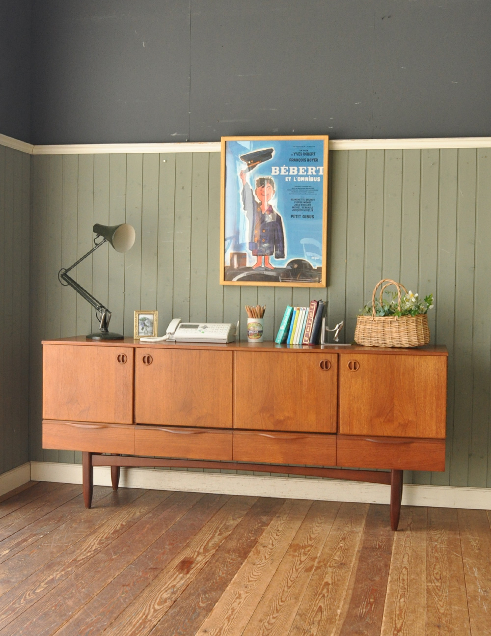 インダストリアルなビンテージの家具、モダンなサイドボード(x-624-f