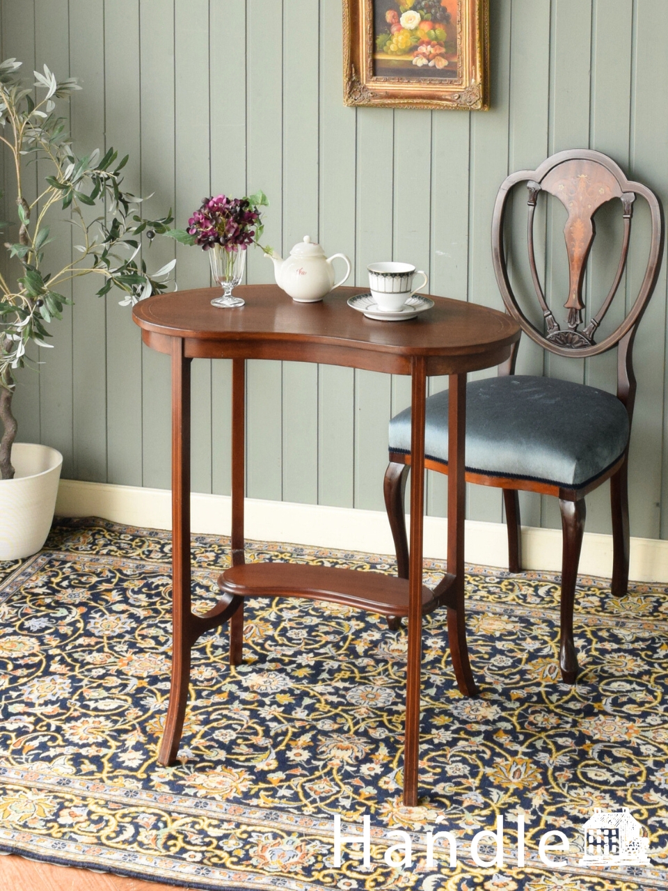 イギリスのアンティーク家具、アイアン脚のシンガーテーブル（ミシン台